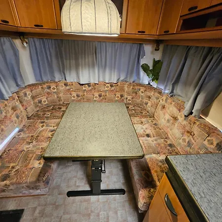Full Service Caravan 3